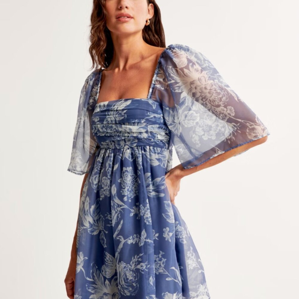 Abercrombie & Fitch Emerson Angel Sleeve Dress | Size Medium Petite